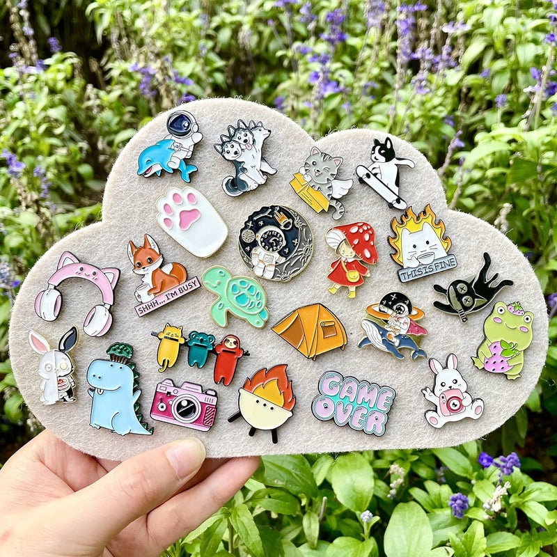 SINCCO 20/40/50 Pcs Cute Enamel Backpack Pins, Funny Anime Enamel Lapel Pins Bulk Set Cool Brooch Button Pins Badge Aesthetic for Backpacks, Bag, Jacket, Kids, Girls, Festival Present - Image 4